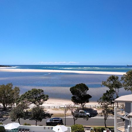 קלונדרה Moorings Beach Resort מראה חיצוני תמונה