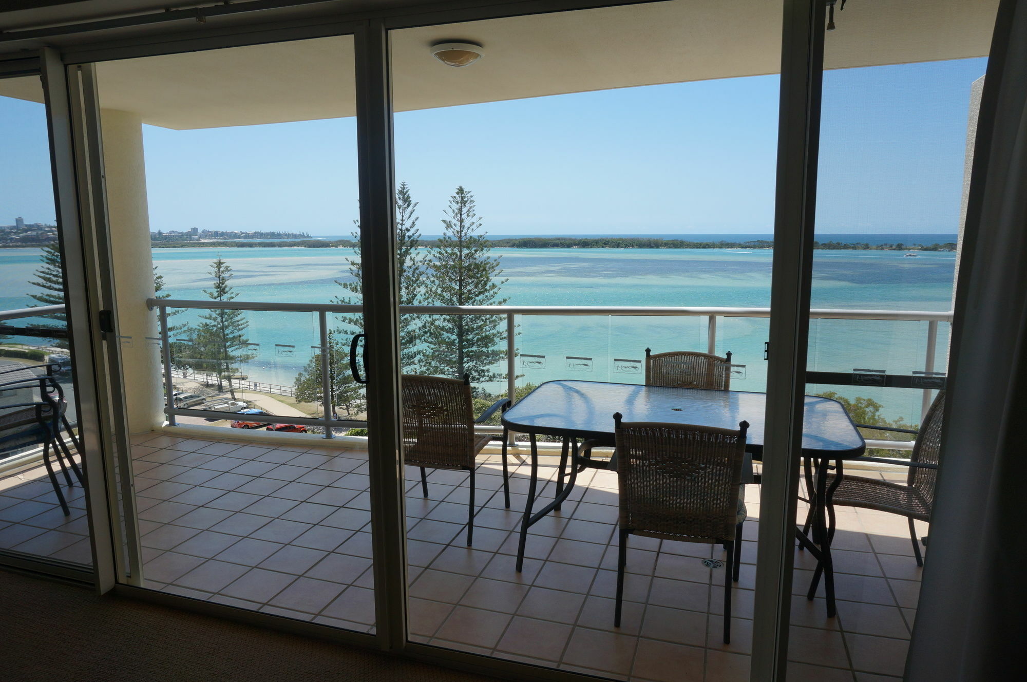 קלונדרה Moorings Beach Resort מראה חיצוני תמונה